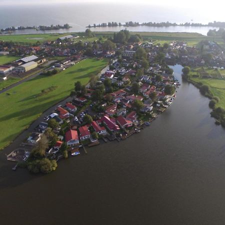 Ferienhaus Mit Wundervollem Seeblick Ferienpark Vislust Ijsselmeer Wervershoof Exterior foto